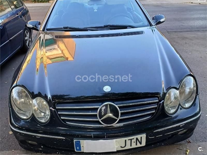 Gris / plata Usado 2004 Mercedes CLK270 Avantgarde Coupe | 4500 € (Buen precio) - Imagen 1/4
