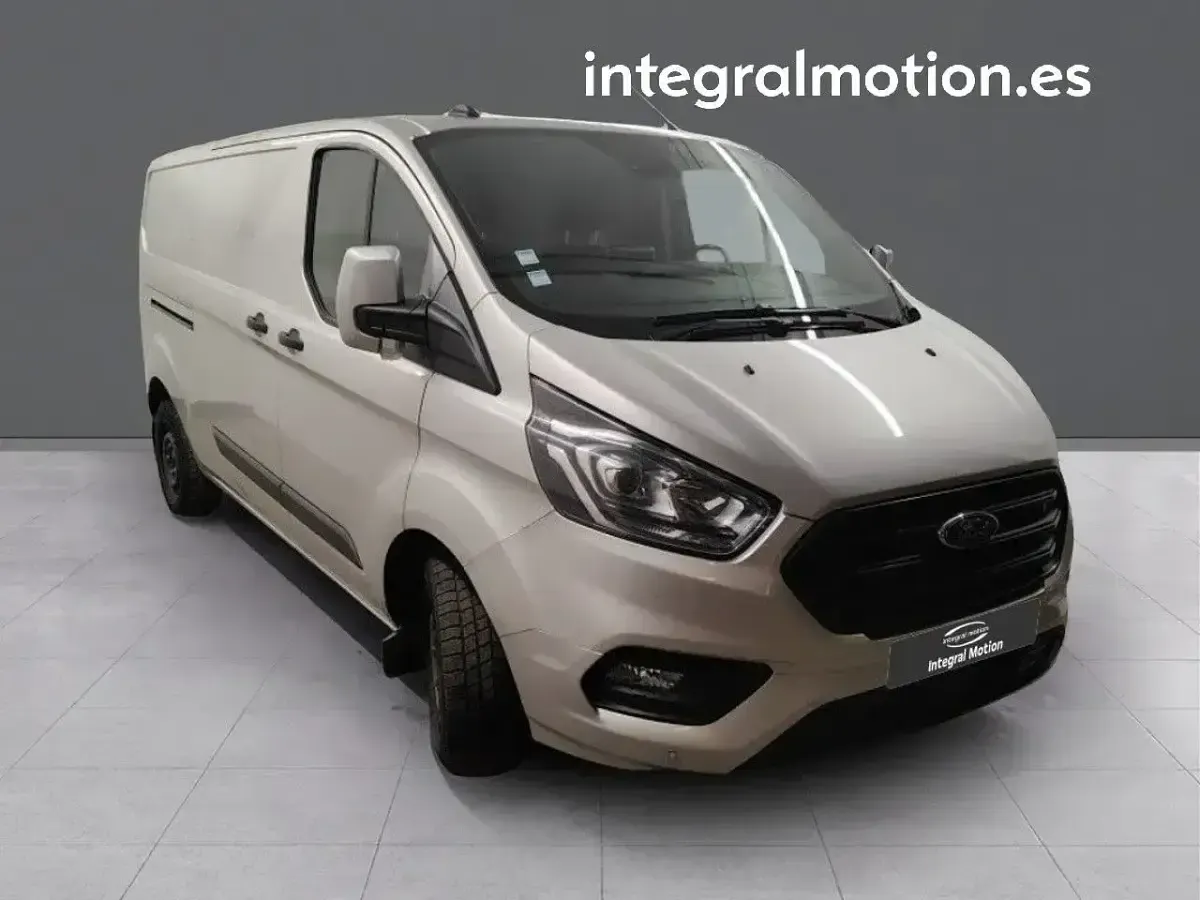 Usado Ford Transit Custom Trend 130 CV (95 kW) 2021 Gris Berlina