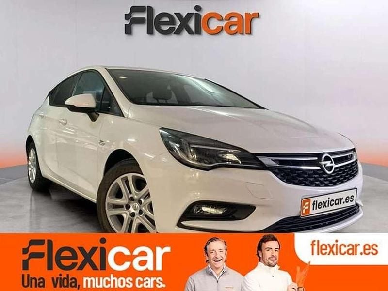 Blanco Usado 2016 Opel Astra Business Utilitario | 7990 € (Precio justo) - Imagen 1/1