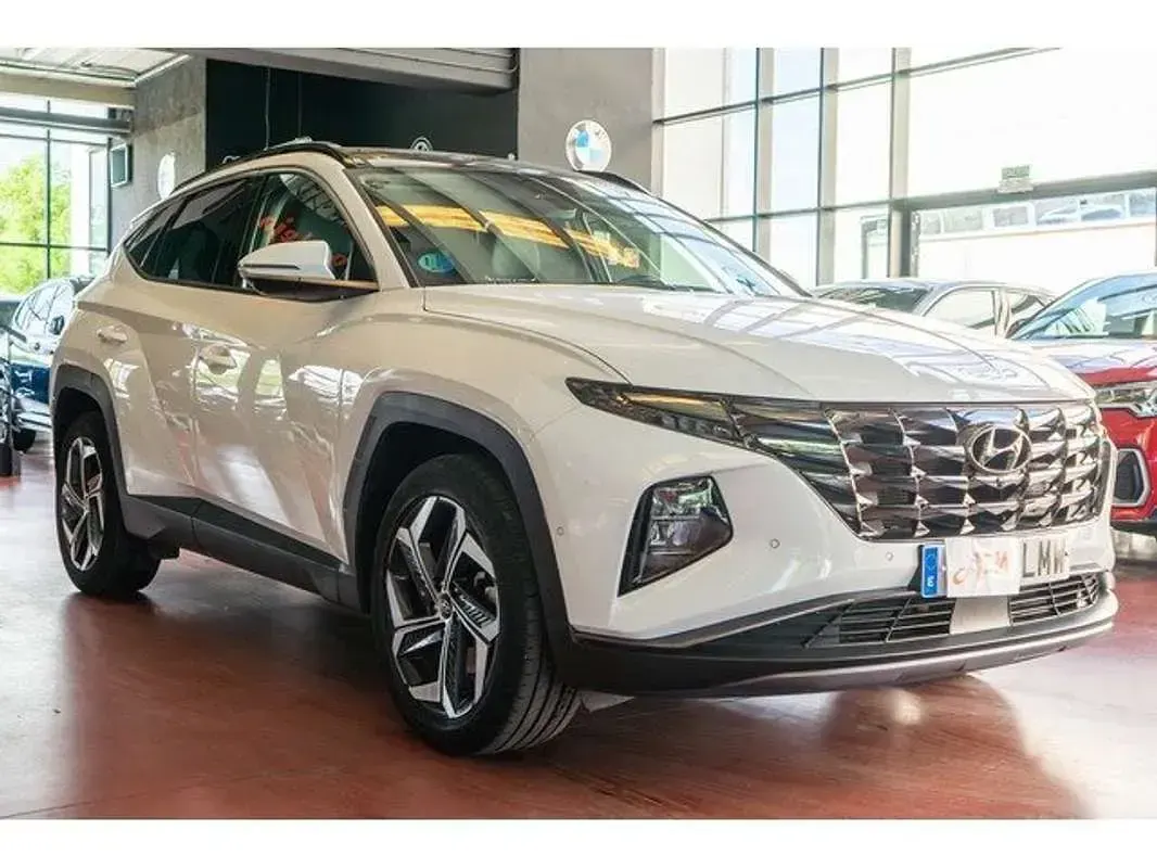 Usado Hyundai Tucson Style 230 CV (169 kW) 2021 Blanco SUV