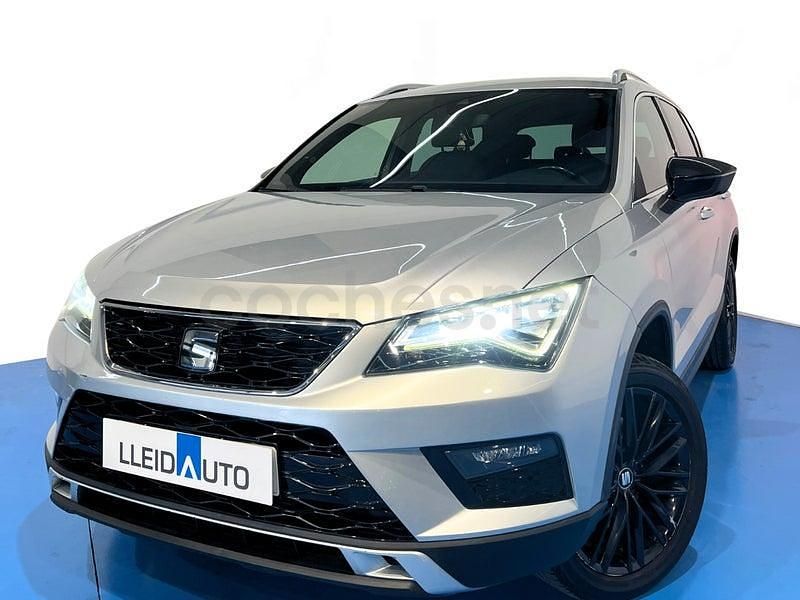 Usado Seat Ateca XCELLENCE 115 CV (84 kW) 2018 Gris / plata SUV