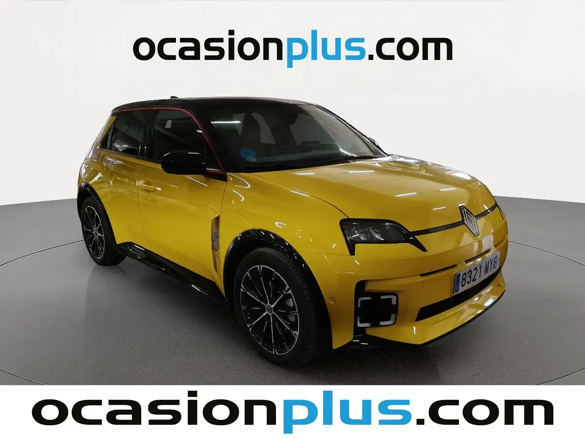Usado Renault 5 E-Tech Iconic 110 kW (150 CV) 2025 Amarillo Utilitario