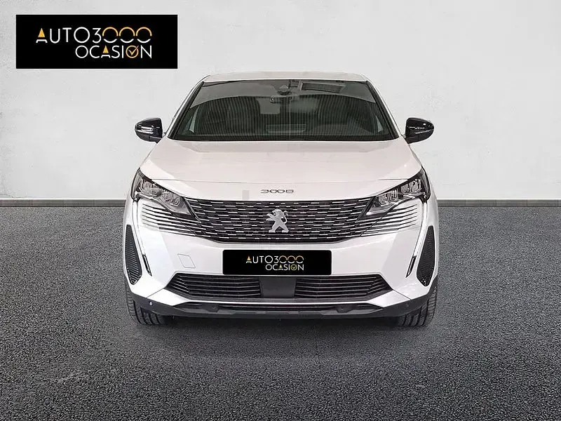 Usado Peugeot 3008 Allure 130 CV (95 kW) 2023 Blanco SUV