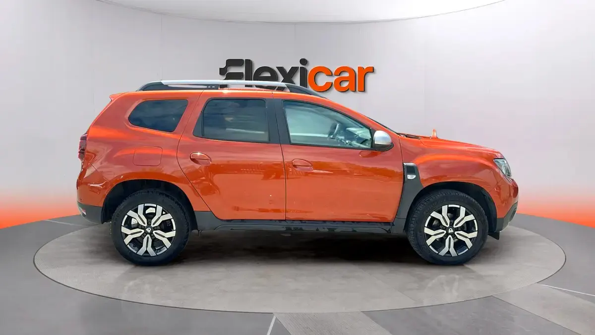 Usado Dacia Duster Prestige 116 CV (85 kW) 2021 Naranja SUV