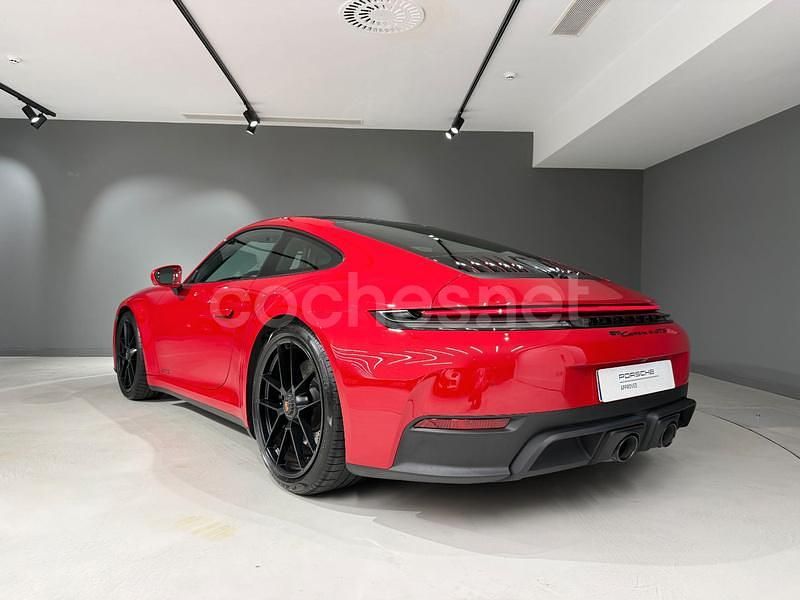 Usado Porsche 911 Carrera 4 GTS 541 CV (397 kW) 2025 Rojo Coupe