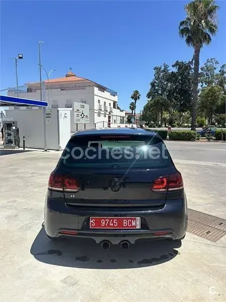 Usado VW Golf VI R 270 CV (198 kW) 2011 Negro Berlina