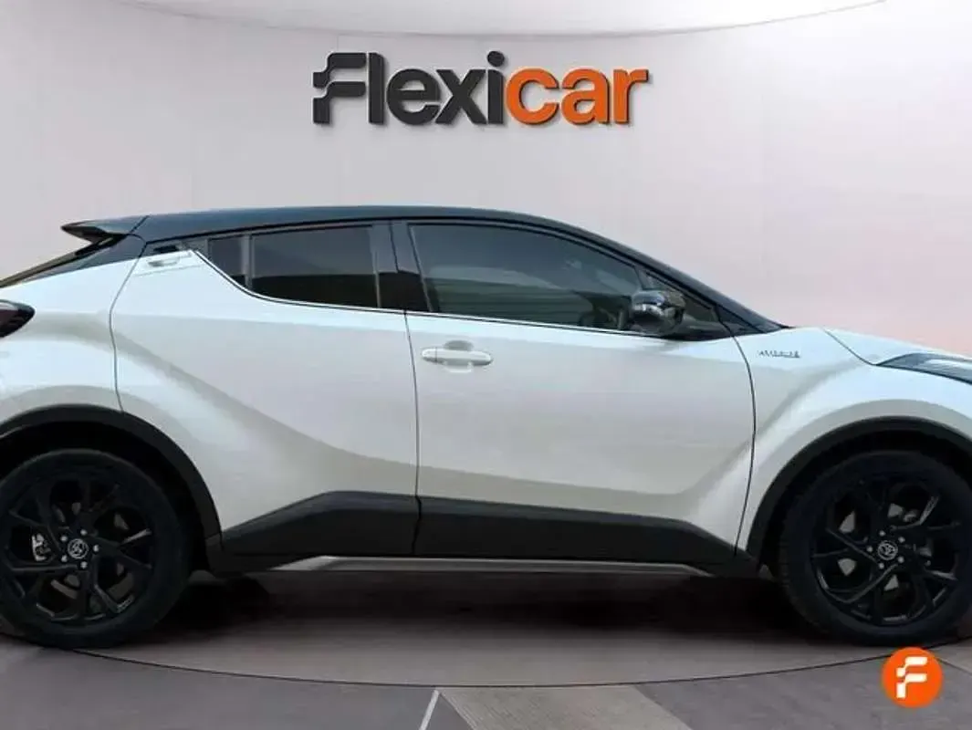 Usado Toyota C-HR Plus 122 CV (89 kW) 2019 Blanco SUV