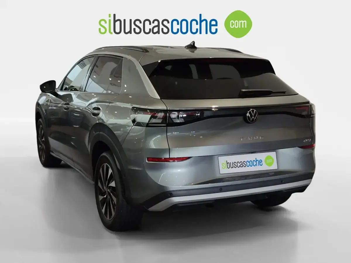 Nuevo VW T-Roc 116 CV (85 kW) 2026 Gris/plata SUV