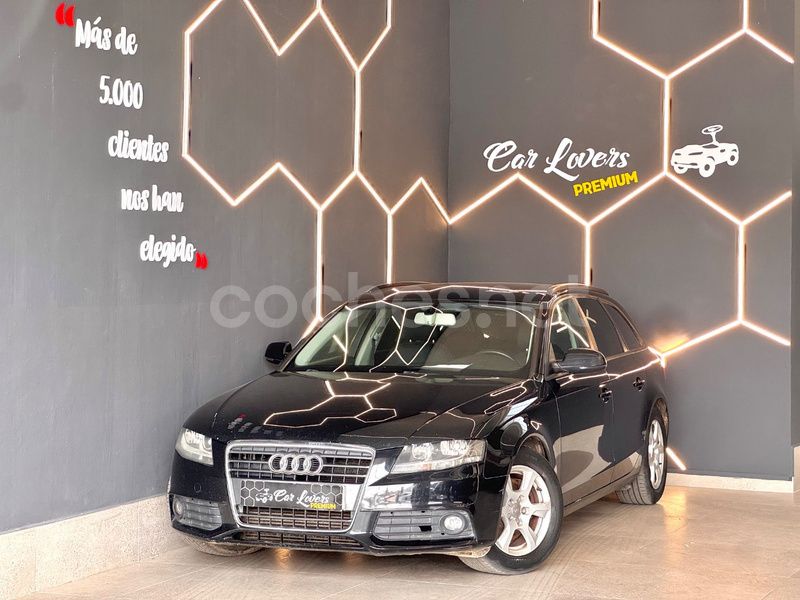 Negro Usado 2010 Audi A4 Advanced Familiar | 7000 € (Precio justo) - Imagen 1/4