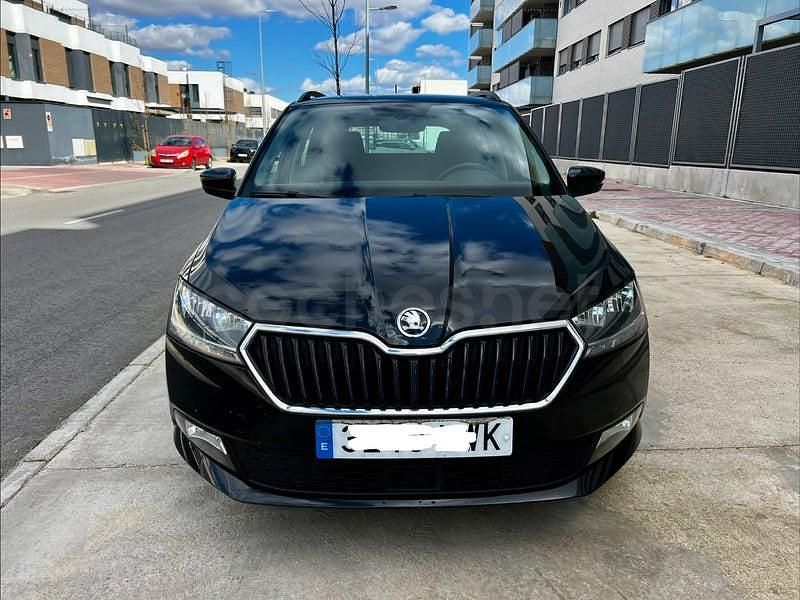 Usado Skoda Fabia Ambition 95 CV (69 kW) 2022 Negro Utilitario