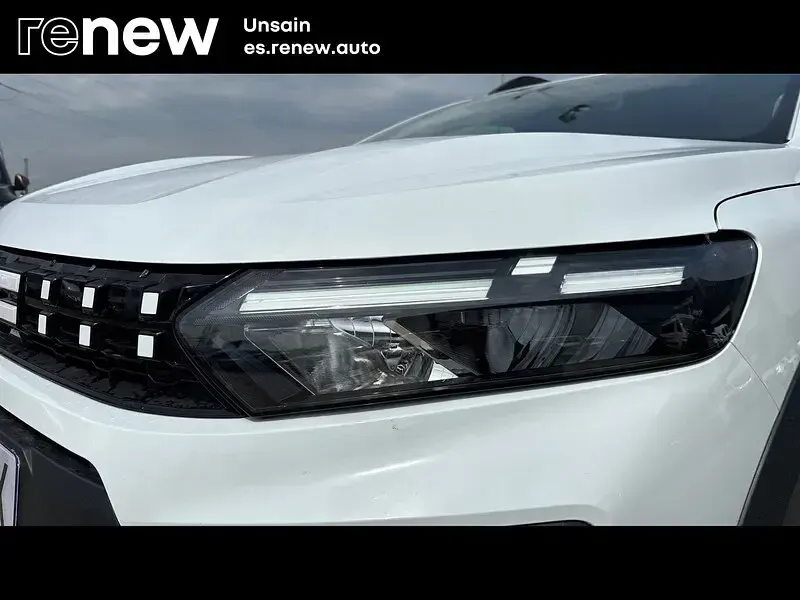 Novo Dacia Sandero Expression 110 HP (80 kW) 2026 Branco Sedan