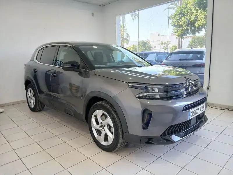 Usado Citroën C5 Aircross 131 CV (96 kW) 2025 Gris / plata SUV