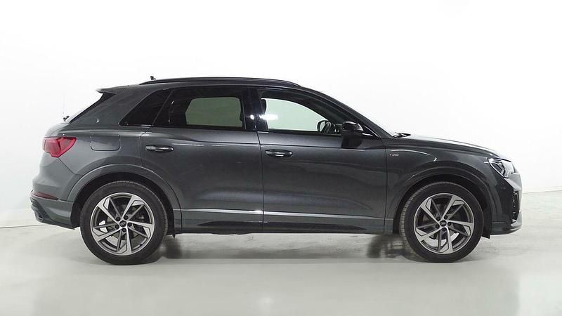 Usado Audi Q3 Exclusive 150 CV (110 kW) 2020 Gris SUV