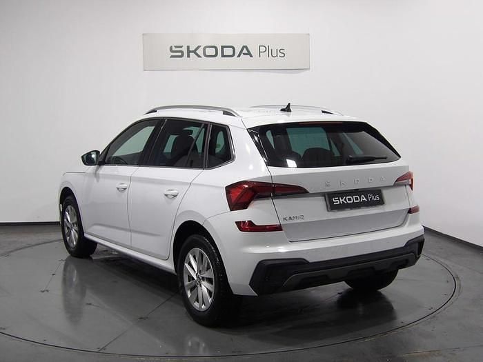 Usado Skoda Kamiq Selection 115 CV (84 kW) 2024 Blanco SUV