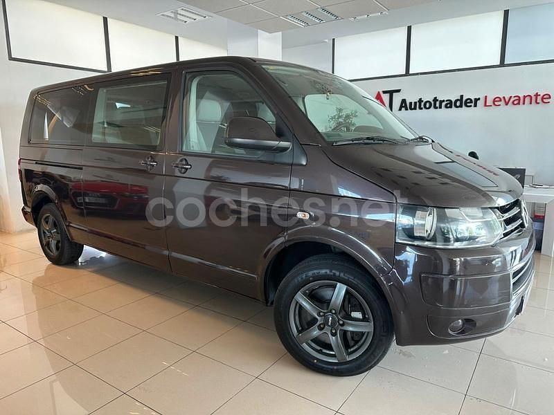 Usado VW Caravelle Comfortline 180 CV (132 kW) 2010 Marrón Monovolumen