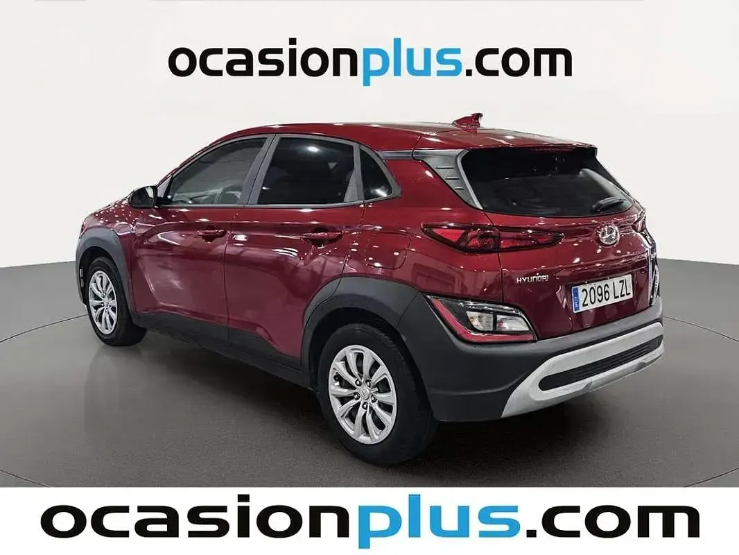 Usado Hyundai Kona 120 CV (88 kW) 2022 Rojo SUV