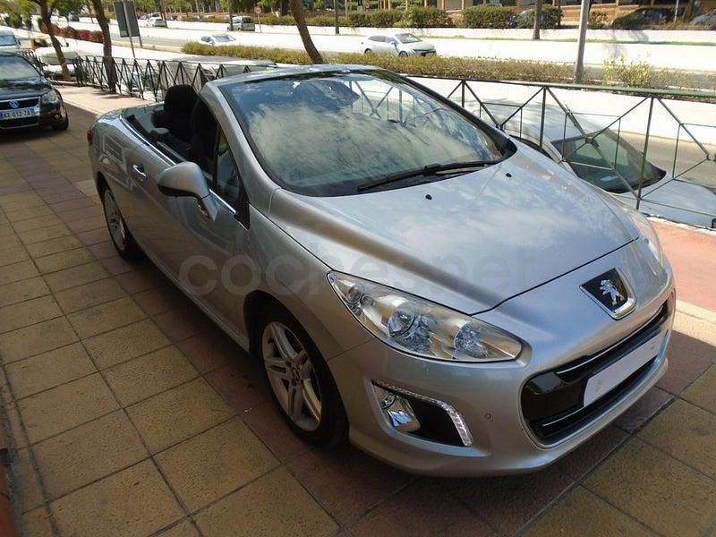 Usado Peugeot 308 CC Sport 156 CV (114 kW) 2013 Gris / plata Descapotable