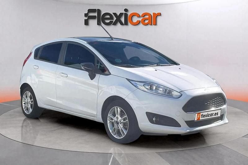 Blanco Usado 2017 Ford Fiesta ST-Line Berlina | 8790 € (Super precio) - Imagen 1/4