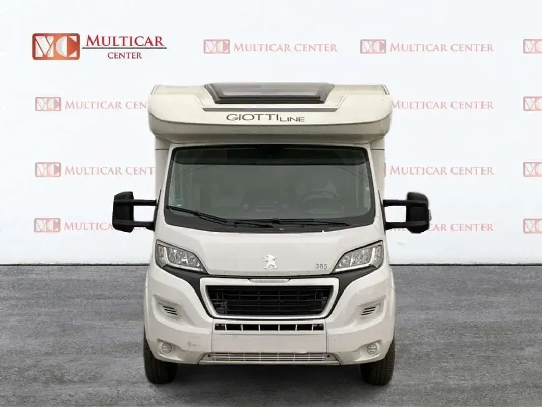 Usado Peugeot Boxer 140 CV (102 kW) 2023 Blanco Van
