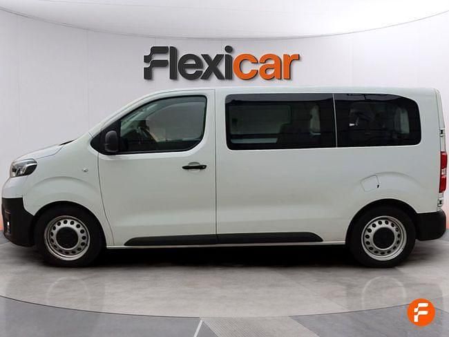 Usado Toyota Proace Comfort 120 CV (88 kW) 2022 Blanco Monovolumen