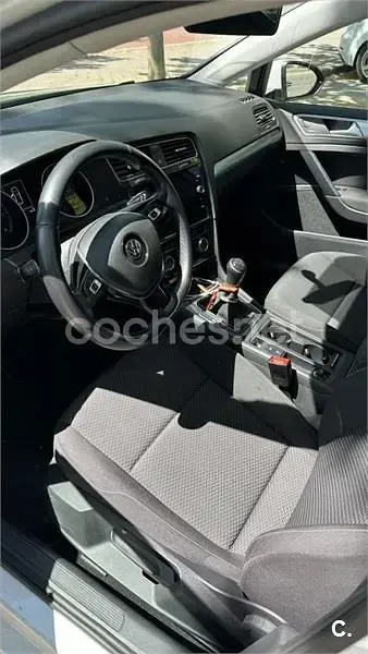 Usado VW Golf VII Edition 115 CV (84 kW) 2019 Blanco Berlina