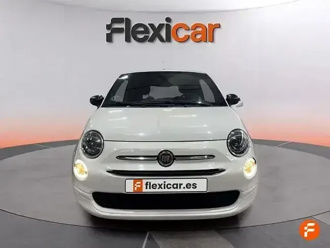 Usado Fiat 500 70 CV (51 kW) 2023 Blanco Utilitario