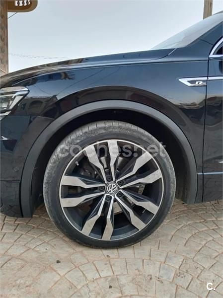 Usado VW Tiguan Sportline 190 CV (139 kW) 2019 Negro SUV