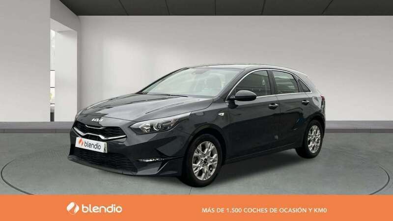 Gris Usado 2023 Kia Ceed Utilitario | 17.990 € (Precio justo) - Imagen 1/4