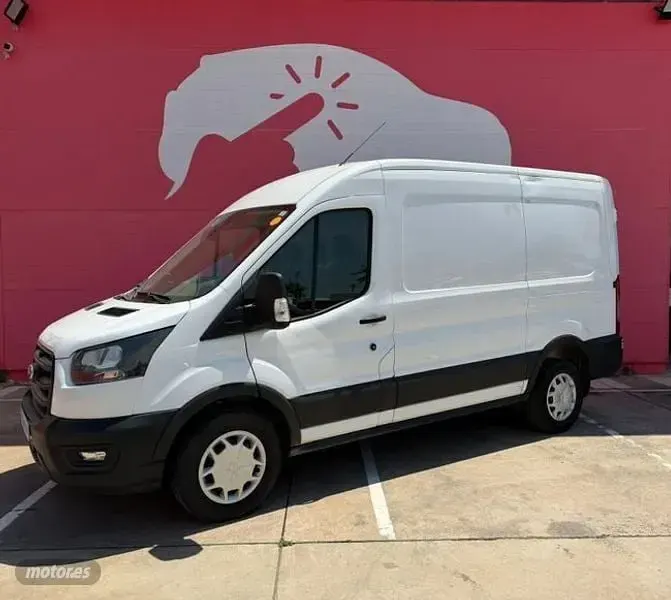Usado Ford Transit Trend 130 CV (95 kW) 2023 Blanco Van
