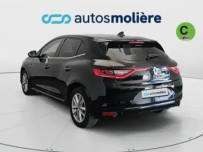 Usado Renault Mégane Intens 100 CV (73 kW) 2017 Negro Berlina