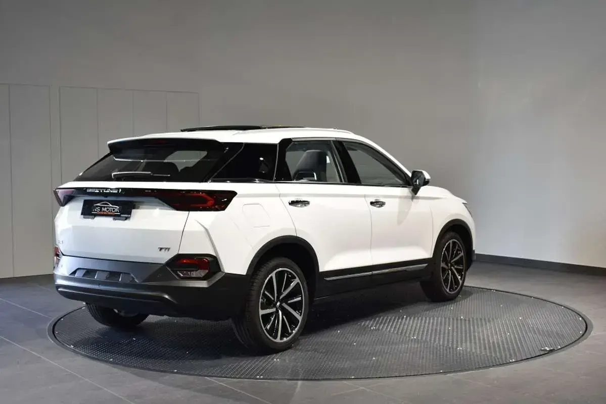 Nuevo Bestune T77 160 CV (117 kW) 2026 Blanco SUV