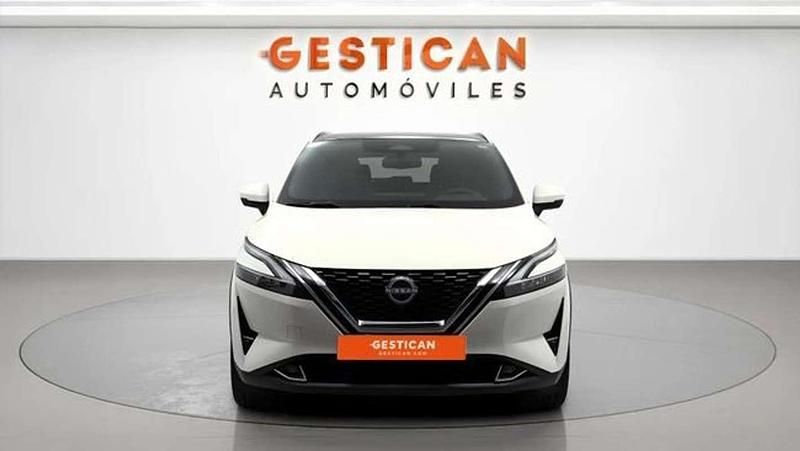 Usado Nissan Qashqai Tekna 158 CV (116 kW) 2022 Blanco SUV
