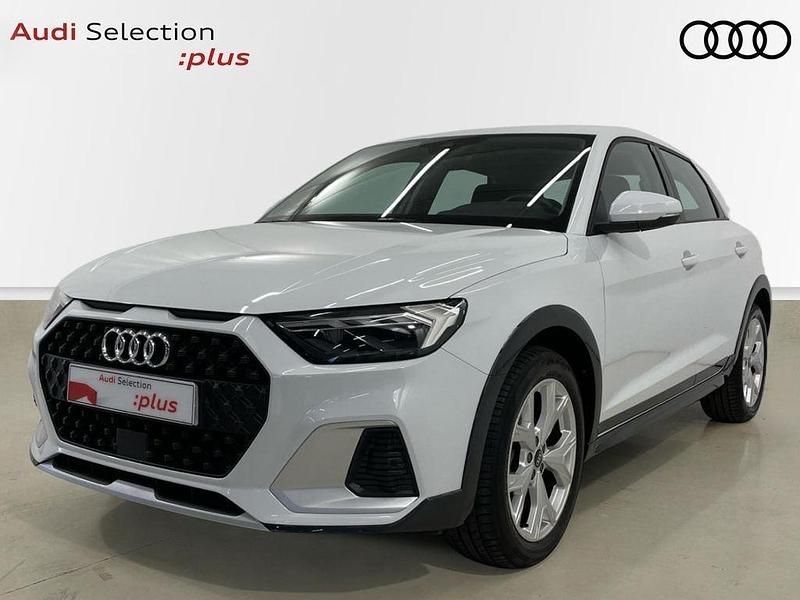 Usado Audi A1 Comfort 150 CV (110 kW) 2022 Blanco SUV
