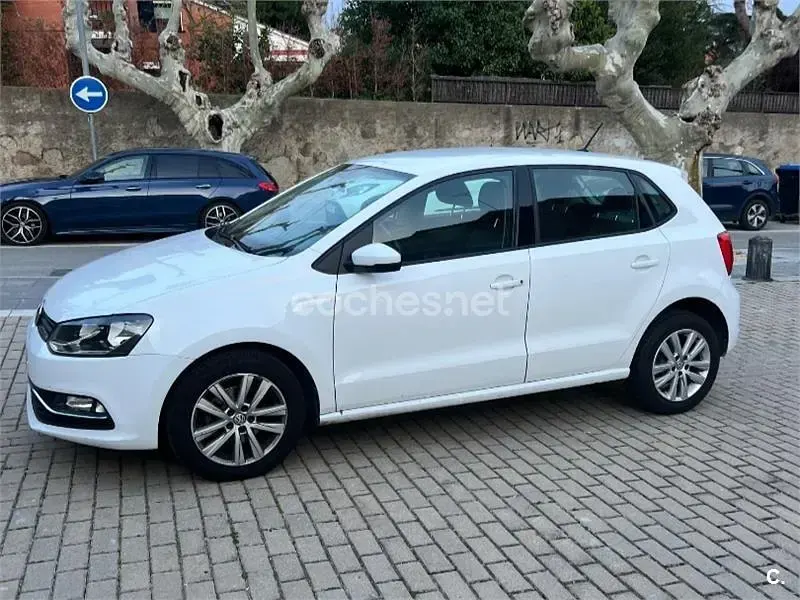 Usado VW Polo 75 CV (55 kW) 2016 Blanco Berlina