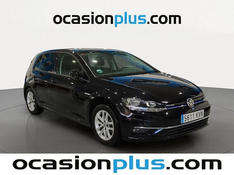 Usado VW Golf VII Advance 131 CV (96 kW) 2019 Negro Utilitario