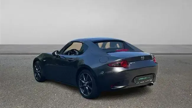 Usado Mazda MX5 Inclusive 160 CV (117 kW) 2017 Gris Descapotable