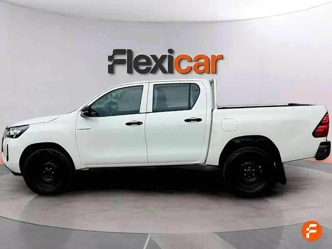 Usado Toyota HiLux 144 CV (105 kW) 2021 Blanco Pickup/Camioneta