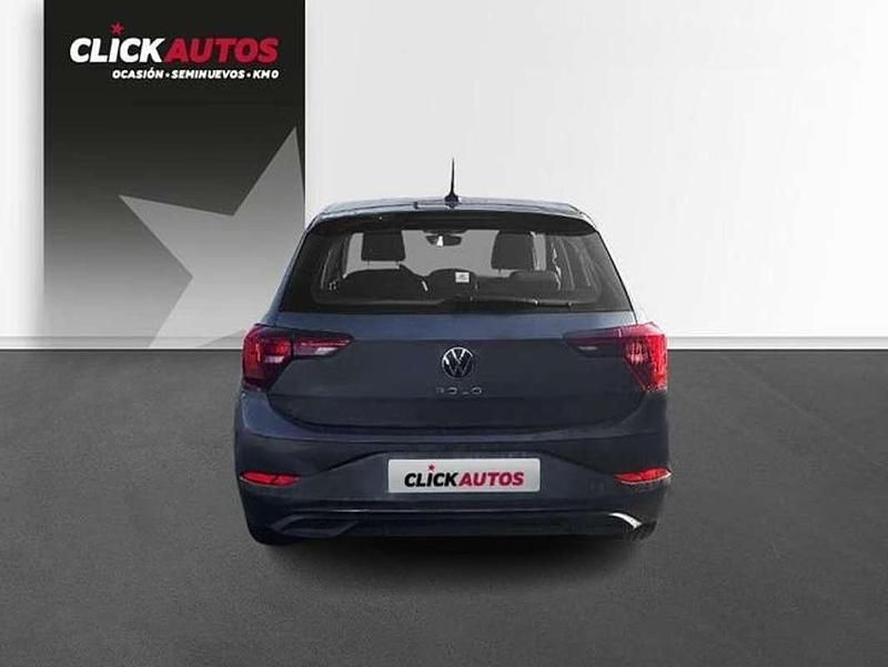 Usado VW Polo Life 95 CV (69 kW) 2023 Gris Utilitario
