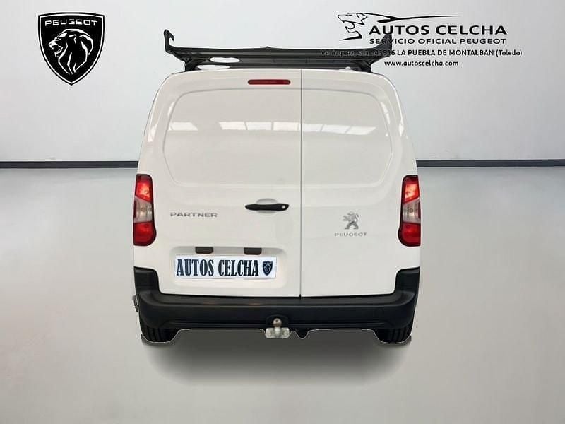 Usado Peugeot Partner 98 CV (72 kW) 2022 Blanco Monovolumen