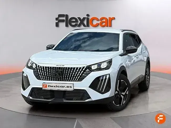 Usado Peugeot 2008 Allure 130 CV (95 kW) 2024 Gris SUV