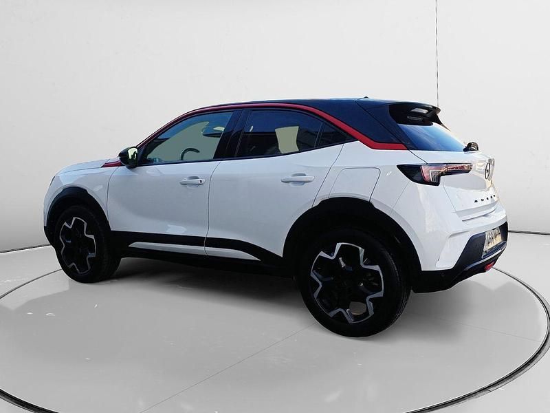 Usado Opel Mokka 136 CV (100 kW) 2023 Blanco SUV