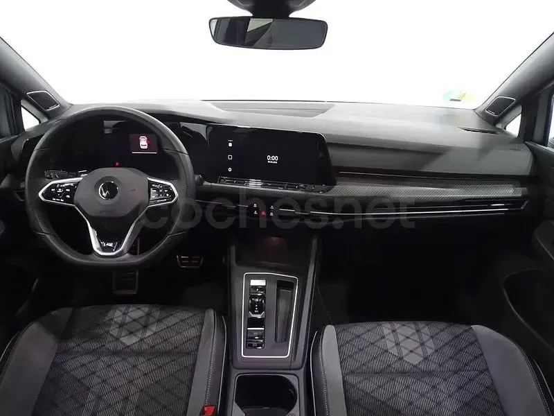 Usado VW Golf VIII R-line 150 CV (110 kW) 2022 Gris / plata Berlina