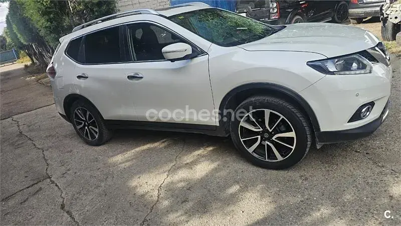 Usado Nissan X-Trail Tekna 130 CV (95 kW) 2017 Blanco SUV