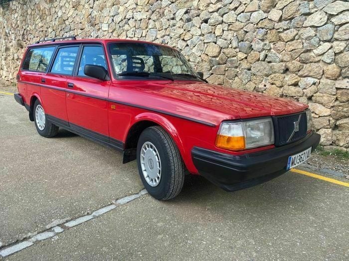 Usado Volvo 245 116 CV (85 kW) 1991 Rojo Familiar