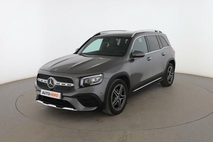 Usado 2021 Mercedes 200 AMG line | 39.999 € - Imagen 1/3