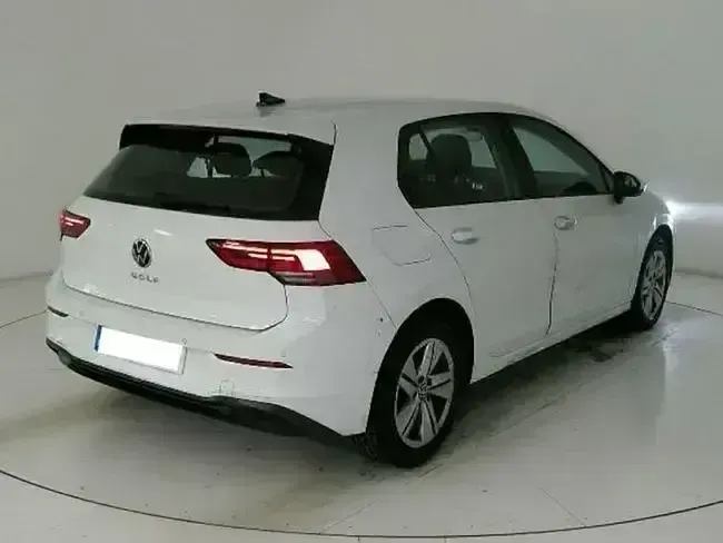 Usado VW Golf VIII 116 CV (85 kW) 2022 Blanco Utilitario
