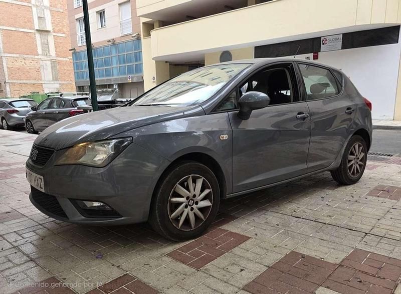 Usado Seat Ibiza Style 105 CV (77 kW) 2014 Gris Utilitario