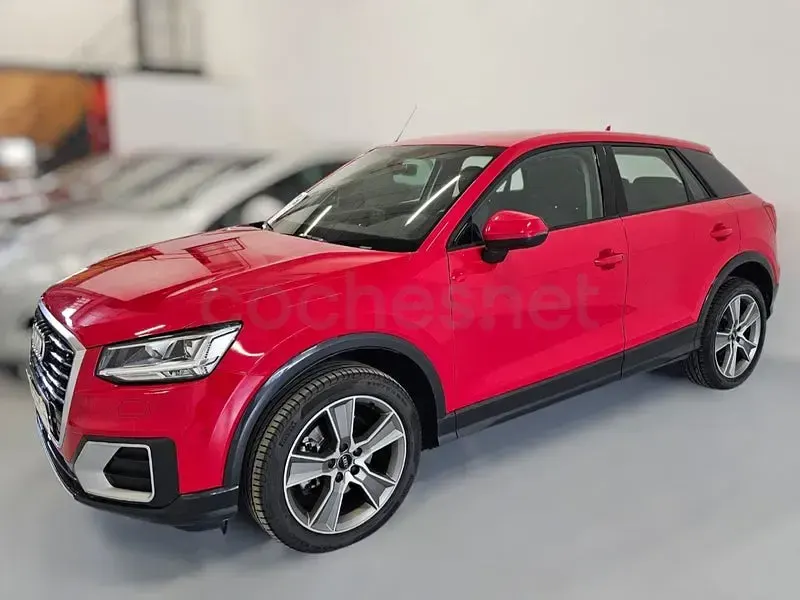 Usado Audi Q2 Design 116 CV (85 kW) 2017 Rojo SUV