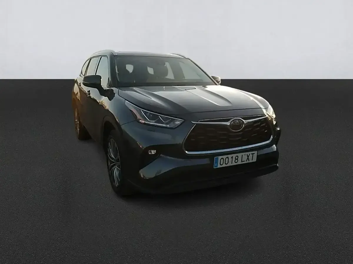 Usado Toyota Highlander Advance 246 CV (180 kW) 2022 Gris SUV