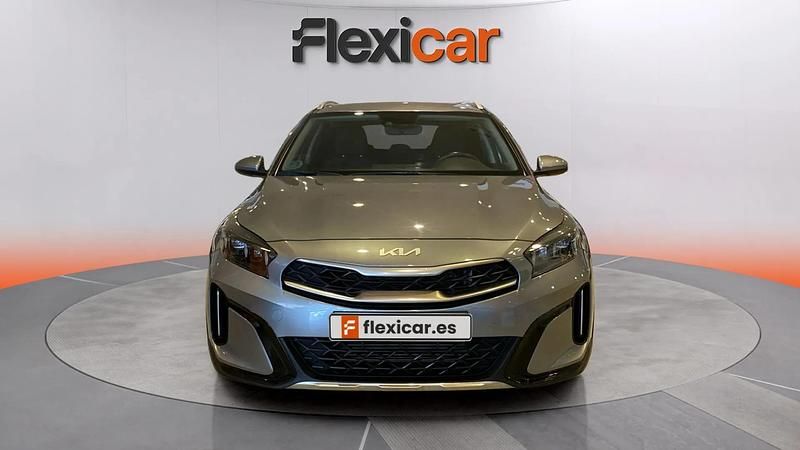 Usado Kia XCeed 160 HP (117 kW) 2023 Cinzento SUV